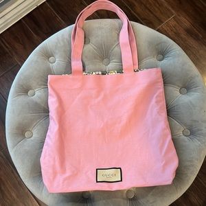 COPY - Used Gucci Beauty Tote